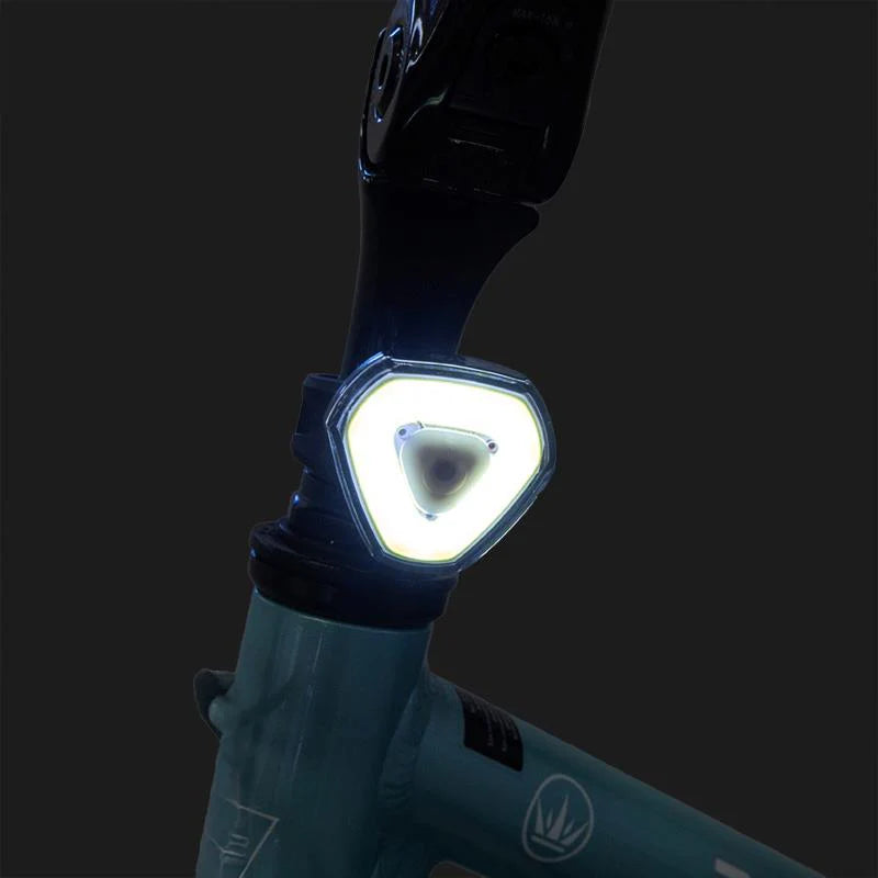 JUEGO DE LUCES DELANTERA Y TRASERA